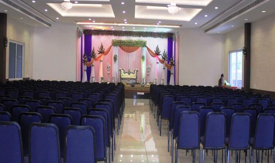 מלון Kadapa Sri Srinivasa Residency מראה חיצוני תמונה